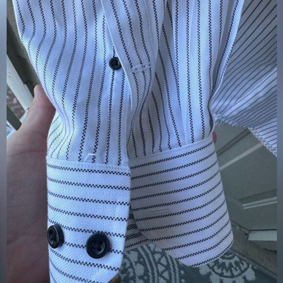 Neiman Marcus Wrinkle Free 2-Ply 100% Cotton Shirt Mens 16.5 36/37 Striped - Picture 5 of 7